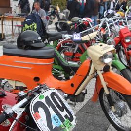 Milovníci historických motocyklov sa opäť po roku stretli v považskej bystrici na 9. ročníku podujatia považskobystrický motocykel - IMG_8541