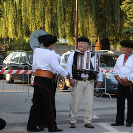Zväčšiť fotografiu - Moštenskí pajtáši uviedli do života hneď dve nové cd - IMG_0358