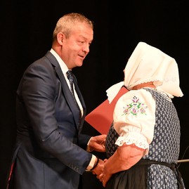 Zväčšiť fotografiu - Múzy nás spájajú 2025: kraj ocenil tých, čo držia kultúrny život pri živote