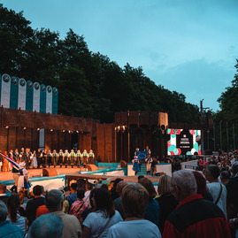 Zväčšiť fotografiu - Na kopaniciach odštartovali oslavu kultúrneho dedičstva - TSK_MFF24_mini-18