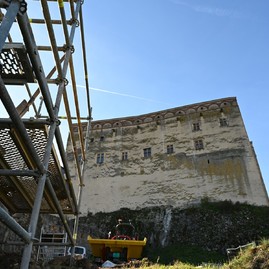 Zväčšiť fotografiu - Na krajskej dominante odštartovala ďalšia významná investícia