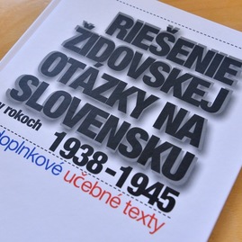 Na novomestskom gymnáziu uviedli do života knihu o holokauste - 20140407_NM_22