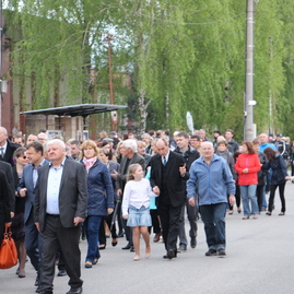 Na považí vyrástli farebné máje, symboly jari, prebúdzajúcej sa prírody, ale aj mladosti a hojnej úrody - 17