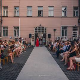 Nádvorie galérie miloša alexandra bazovského je pre verejnosť sprístupnené počas celého leta - otvorenie leto v galerii (2)