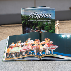 Zväčšiť fotografiu - Najkrajšiu knihu o regióne má centrum tradičnej kultúry myjava! - TSK_Kniha Myjava festival (2 of 6)