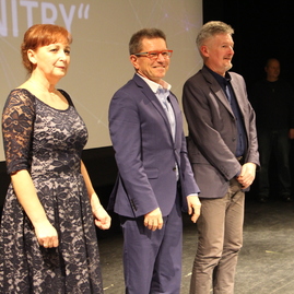 Najväčšia koncentrácia významných osobností pôsobiacich na poli kultúry v regióne hornej nitry bola v piatok večer v dome kultúry v prievidzi - IMG_5747