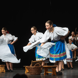 Zväčšiť fotografiu - Narodeniny oslávili poriadne energicky! - TSK_FS Váh_50_mini-3