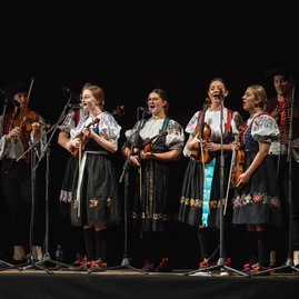 Zväčšiť fotografiu - Narodeniny oslávili poriadne energicky! - TSK_FS Váh_50_mini-33