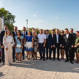Zväčšiť fotografiu - Odkaz hrdinov snp môžeme ctiť našimi každodennými rozhodnutiami - TSK_OslavySNP_mini-18