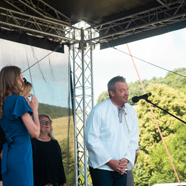 Zväčšiť fotografiu - Oslavujú obce aj celé regióny - TSK_víkend_mini-30