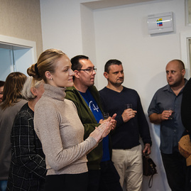 Zväčšiť fotografiu - Otvorili prvé coworkingové centrum v prievidzi - TSK_KD_coworking Galéria Jabloň_mini (11)
