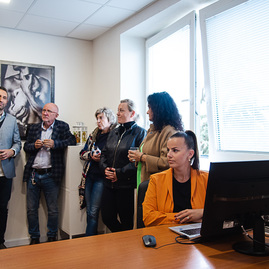 Zväčšiť fotografiu - Otvorili prvé coworkingové centrum v prievidzi - TSK_KD_coworking Galéria Jabloň_mini (5)