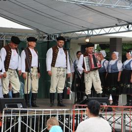 Piatok v trenčianskom kraji v znamení odovzdávania verejných ocenení osobnostiam považskej bystrice i 58. ročníka medzinárodného folklórneho festivalu na myjave - IMG_7810