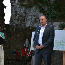 Po slávnostnej vernisáži ora et ars skalka diela poputujú po slovensku i česku - DSC_0070_resize