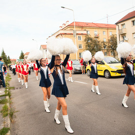 Zväčšiť fotografiu - Pochodom odštartovali trojdňové oslavy - TSK_Banícky jarmok PD_mini-36