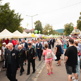 Zväčšiť fotografiu - Pochodom odštartovali trojdňové oslavy - TSK_Banícky jarmok PD_mini-39