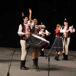 Poctivý peceň chleba od tsk pre folklórny súbor družba - IMG_2047