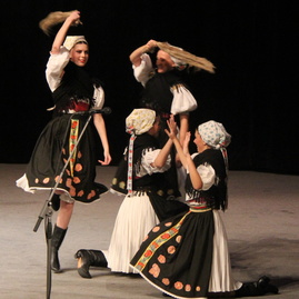 Poctivý peceň chleba od tsk pre folklórny súbor družba - IMG_2080