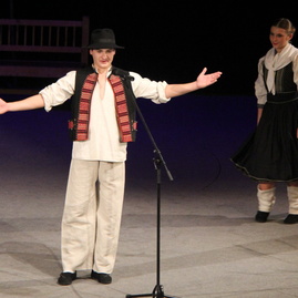Poctivý peceň chleba od tsk pre folklórny súbor družba - IMG_2173