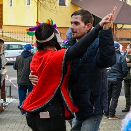 Zväčšiť fotografiu - Pravá fašiangová zábava sa niesla celým trenčianskym krajom - DSC_8491