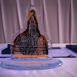 Zväčšiť fotografiu - Pri oslavách jubilea vzdali hold významným osobnostiam - TSK_Nemšová_780 rokov_mini (1 of 58)