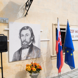 Zväčšiť fotografiu - Prvý predseda slovenskej národnej rady by oslávil 205 rokov - hurban2