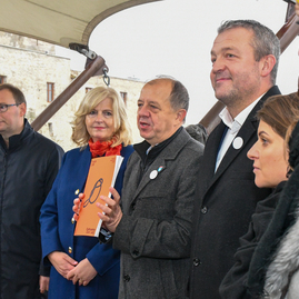 Zväčšiť fotografiu - Publikácia robená srdcom smeruje pred odbornú komisiu - DSC_2134