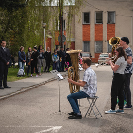 Zväčšiť fotografiu - Rastú ako huby po daždi! - TSK_Máje 2022-17