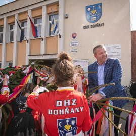 Zväčšiť fotografiu - Rastú ako huby po daždi! - TSK_Máje 2022-30