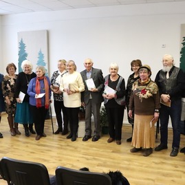 Zväčšiť fotografiu - Seniori súťažili v umení slova - Súťaž v umeleckom prednese seniorov_3