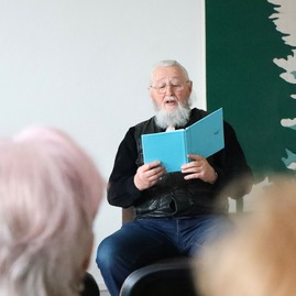 Zväčšiť fotografiu - Seniori súťažili v umení slova - Súťaž v umeleckom prednese seniorov_5