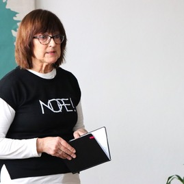Zväčšiť fotografiu - Seniori súťažili v umení slova - Súťaž v umeleckom prednese seniorov_6