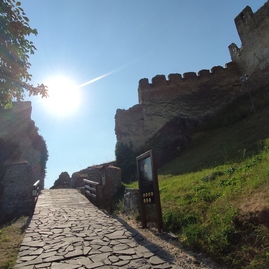 Zväčšiť fotografiu - Siedme beckovské slnko si prevzala významná slovenská športovkyňa - IMG_20210707_172645