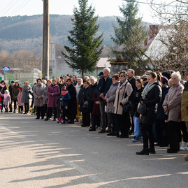 Zväčšiť fotografiu - Spomienku otvorili minútou ticha za vojnové obete - TSK_Cetuna 77 výročie SNP_mini-13
