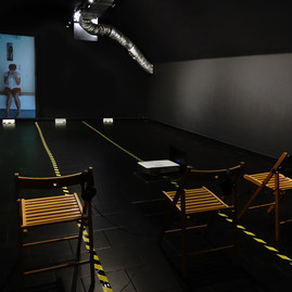 Zväčšiť fotografiu - Stála expozícia m. a. bazovského je nominovaná na národnú cenu za dizajn - DSC02518_kopie