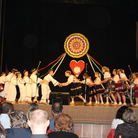 Štyri detské folklórne súbory prilákali na 18. ročník medzinárodného detského folklórneho festivalu takmer 500 ľudí - IMG_1918