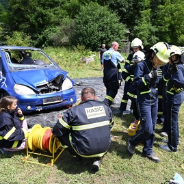 Zväčšiť fotografiu - Tradície, pohyb a kultúra obohatili dni vo viacerých obciach Trenčianskeho kraja 