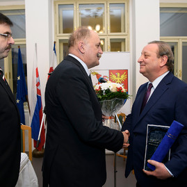 Trenčianska župa udelila verejné uznania za rok 2018 trom laureátom - 20190114_TSK_Verejne_uznania_060w