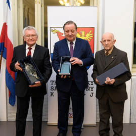 Trenčianska župa udelila verejné uznania za rok 2018 trom laureátom - 20190114_TSK_Verejne_uznania_099w