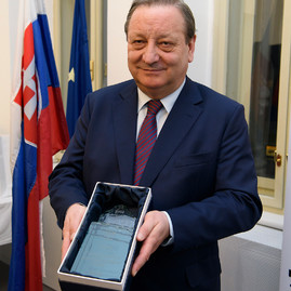 Trenčianska župa udelila verejné uznania za rok 2018 trom laureátom - 20190114_TSK_Verejne_uznania_105w