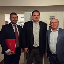 Zväčšiť fotografiu - Trenčianske stankovce ako obec, ktorá pozná svoje korene