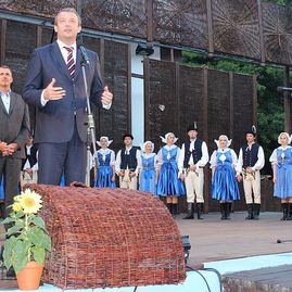 Trenčiansky župan otváral folklórny festival myjava 2015 - Myjava_2015_19_06_2015 (9)