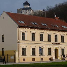 Zväčšiť fotografiu - Trenčín zabojuje o titul európske hlavné mesto kultúry - vkmr na jaselskej ulici