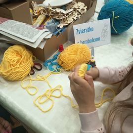 Zväčšiť fotografiu - Tvorivé dielne na zelený štvrtok prilákal do múzea desiatky návštevníkov