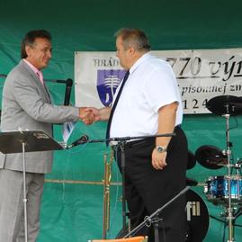 V hrádku oslavovali 770. výročie prvej písomnej zmienky o obci, v soblahove súťažili vo varení gulášu - Hrádok 1