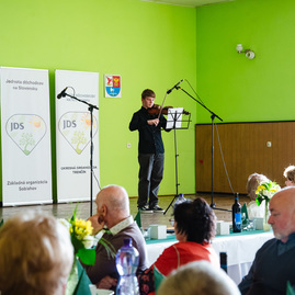 Zväčšiť fotografiu - V kaštieli otvárali výstavu, na družstve oslavovali jubileum - TSK_Mahola_Soblahov_mini (46 of 52)