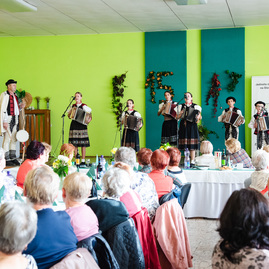 Zväčšiť fotografiu - V kaštieli otvárali výstavu, na družstve oslavovali jubileum - TSK_Mahola_Soblahov_mini (52 of 52)