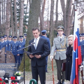 V novákoch si pripomenuli obete nešťastia - P3020060_resize