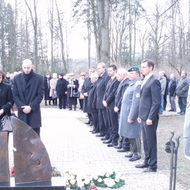 V novákoch si pripomenuli obete nešťastia - P3020071_resize