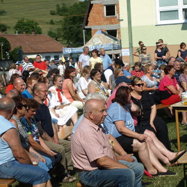 V poradí druhý prázdninový víkend v trenčianskom kraji v znamení skvelej hudby, kvalitného jedla a jedinečnej atmosféry - P7082011